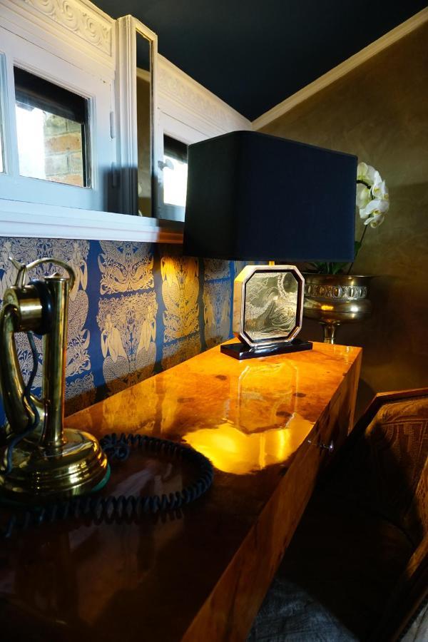 Apartmán Manoir De La Comtesse Chailly-en-Biere Exteriér fotografie