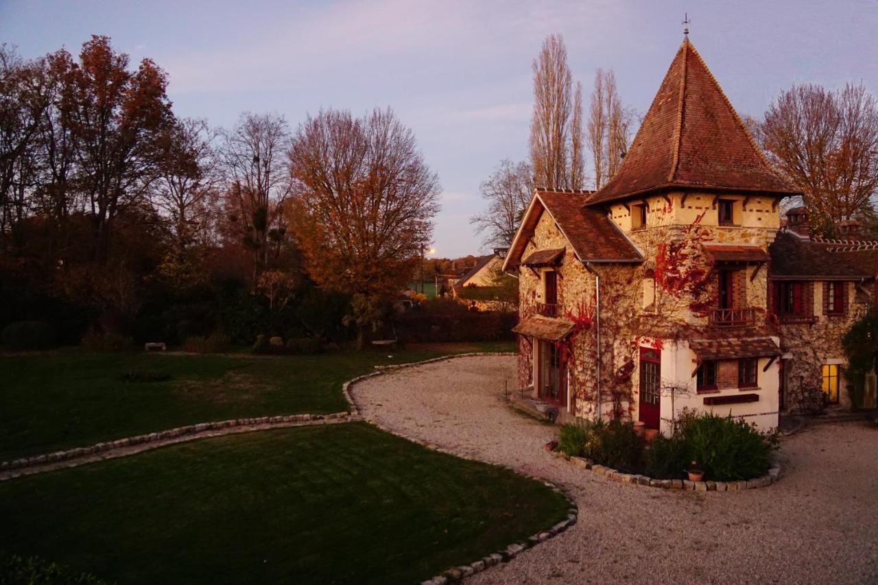 Apartmán Manoir De La Comtesse Chailly-en-Biere Exteriér fotografie